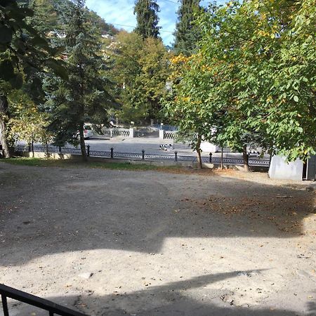 Parkside Apartment ボルジョミ エクステリア 写真